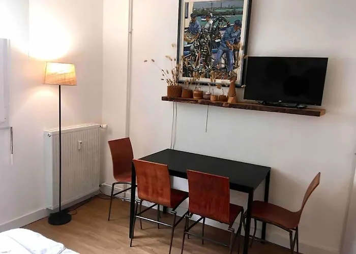 Studio Au Centre Ville De Concarneau